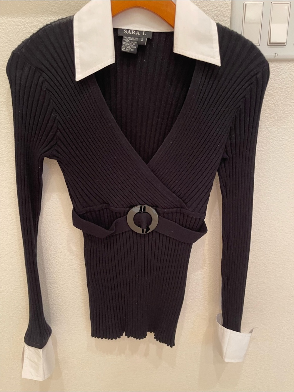Sara Sweater Top with White Collar and Cuffs